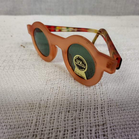 DEADSTOCK Authentic Vintage Lucite Circle Hippie Sunglasses AWESWOME AND UNIQUE